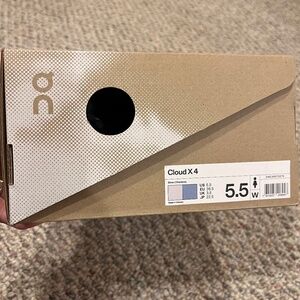 NWT *BRAND NEW* On Cloud